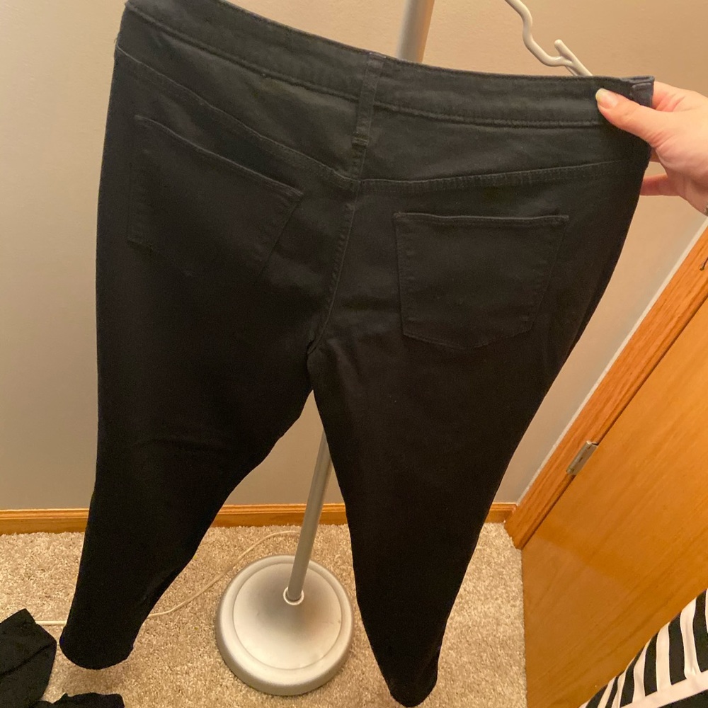 Black skinny jeans